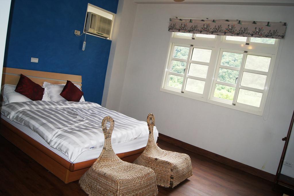 Left Bank Bnb Jiaoxi Extérieur photo